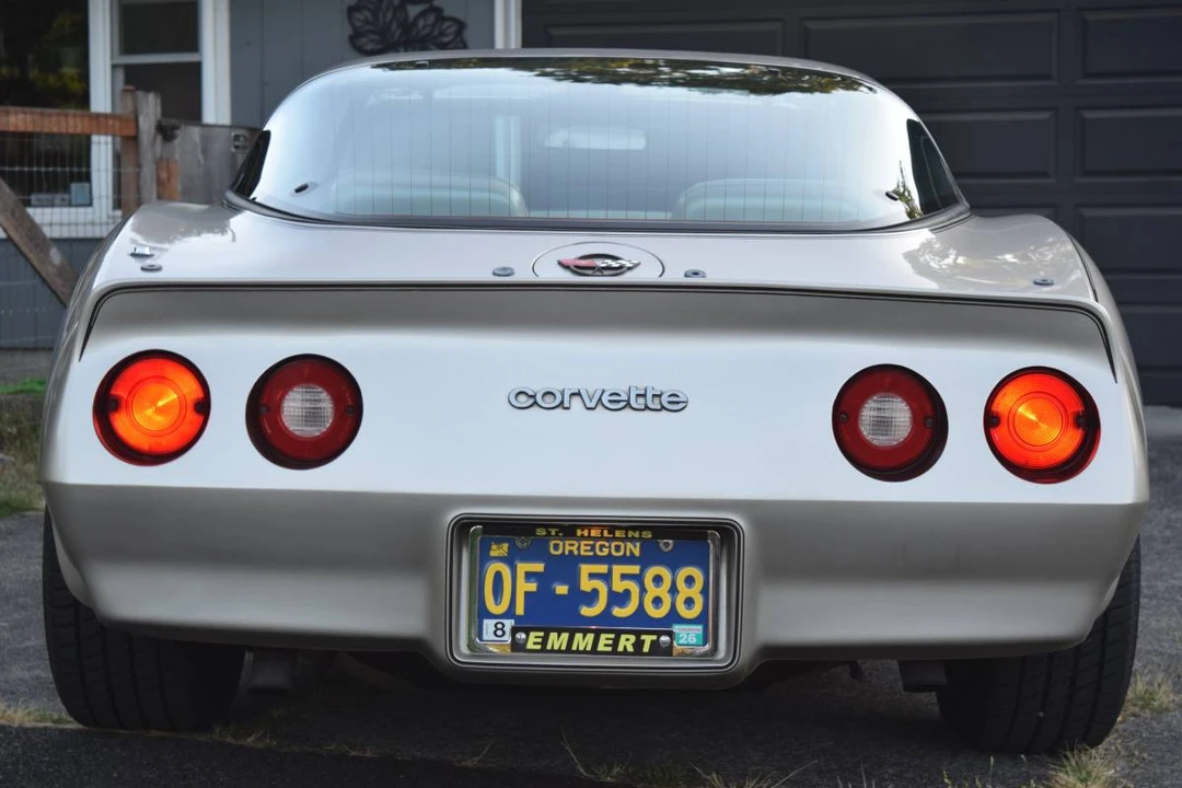 1982 Chevrolet Corvette C3 - Image 23 of 24