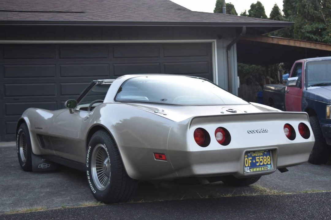 1982 Chevrolet Corvette C3 - Image 12 of 24