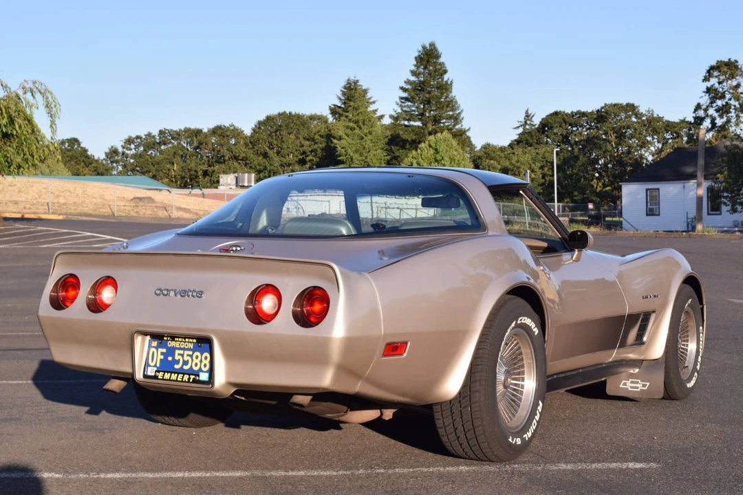 1982 Chevrolet Corvette C3 - Image 6 of 24