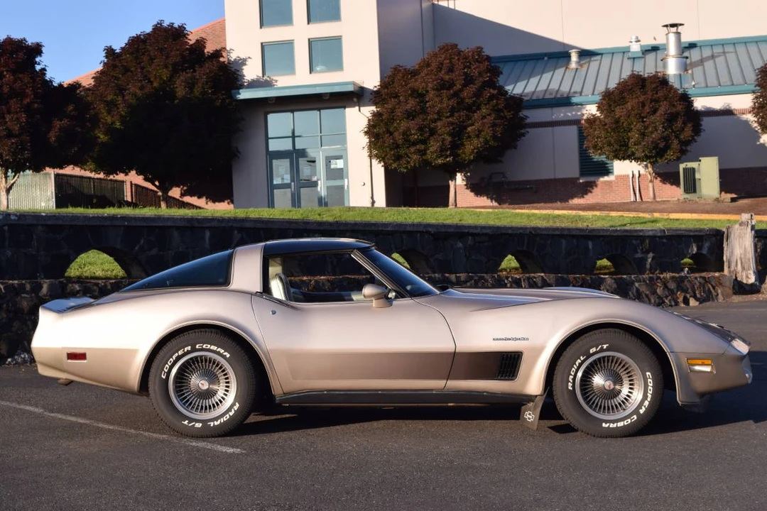 1982 Chevrolet Corvette C3 - Image 7 of 24
