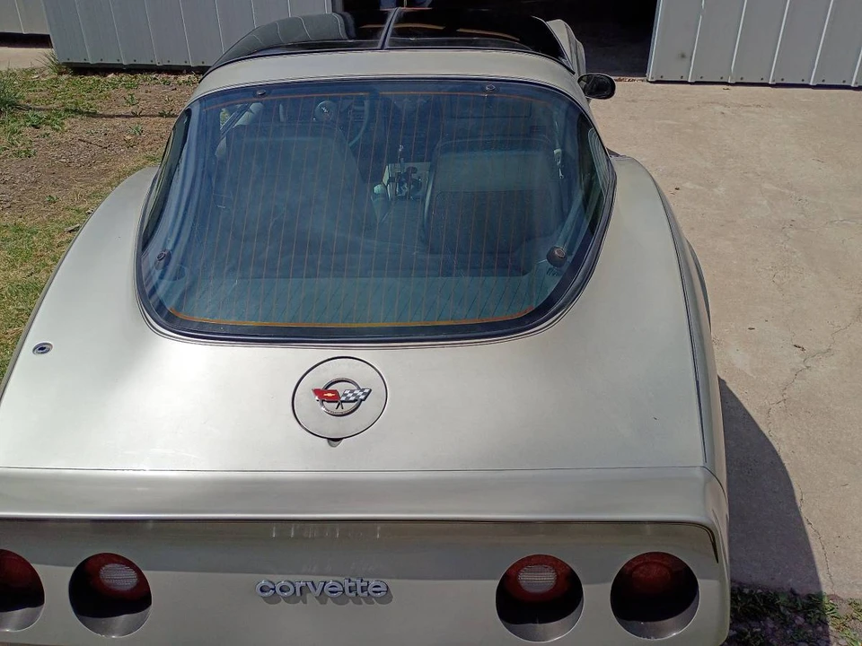 1982 Chevrolet Corvette C3 - Image 2 of 3