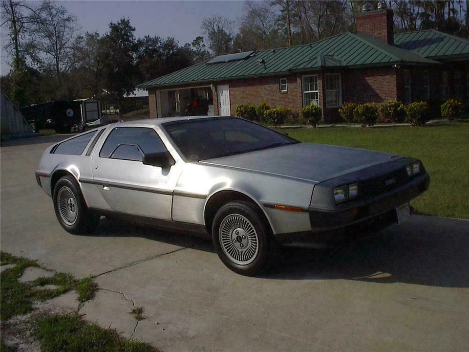 1982 DeLorean DMC-12 - Image 2 of 5