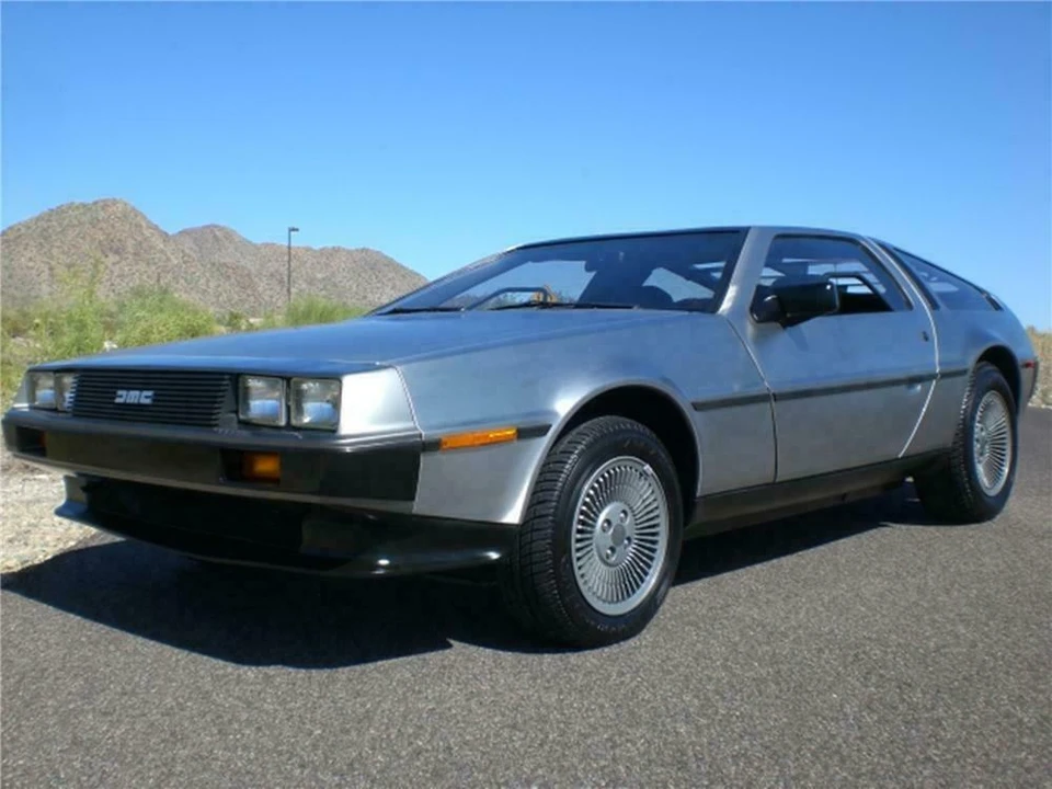1982 DeLorean DMC-12 - Image 2 of 3