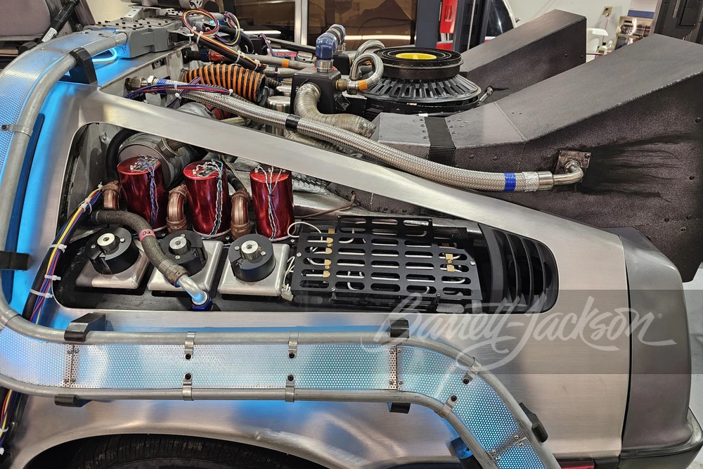 1982 DeLorean DMC-12 - Image 13 of 24