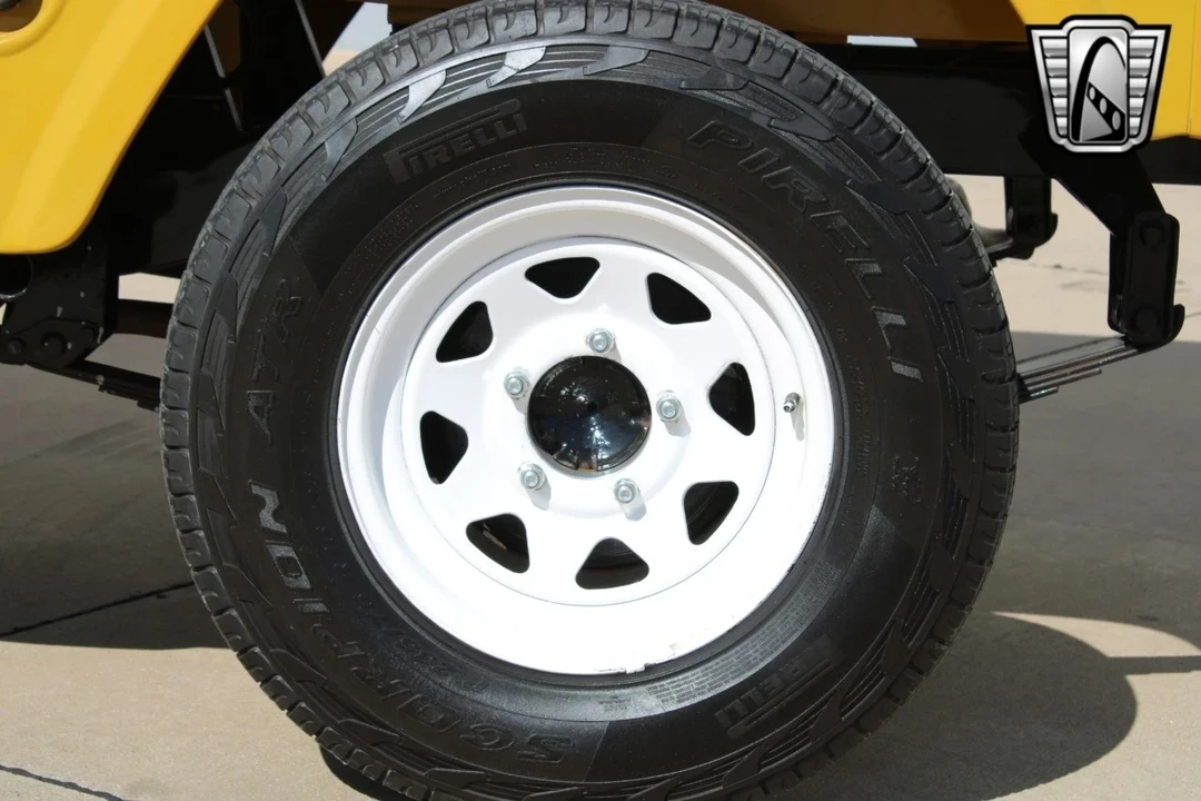 1982 Daihatsu - Image 10 of 12