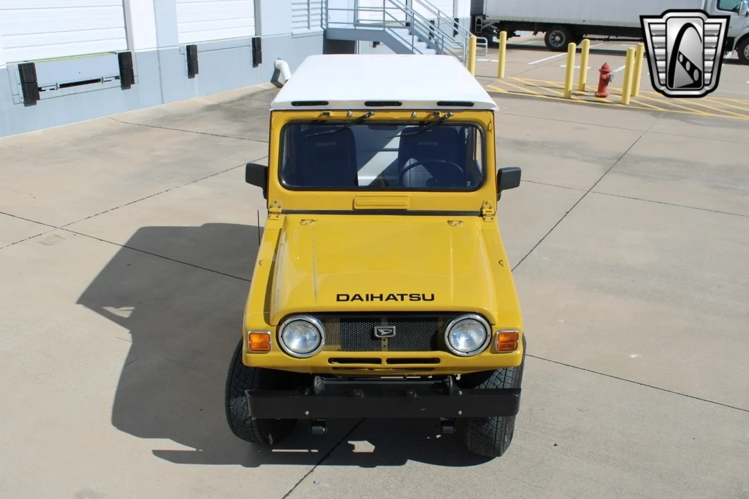 1982 Daihatsu - Image 8 of 12