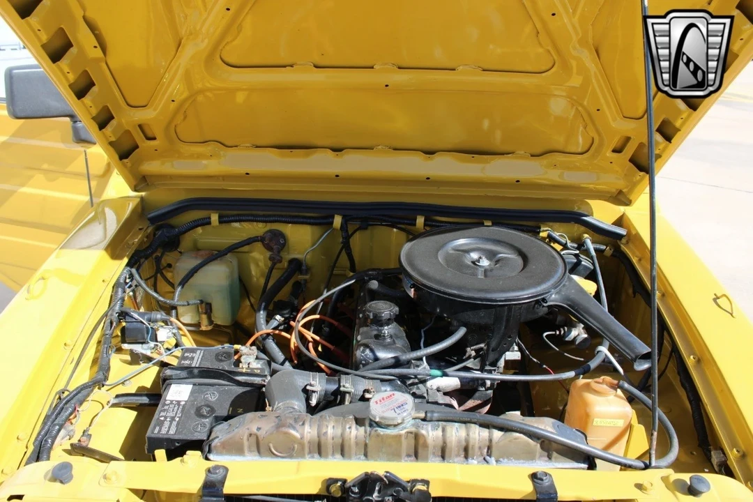 1982 Daihatsu - Image 21 of 21