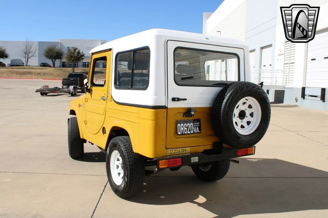 1982 Daihatsu - Image 5 of 12