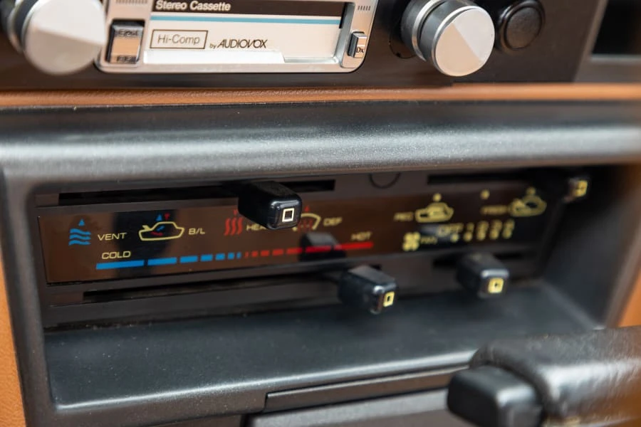 1982 Nissan S110 Silvia - Image 25 of 30
