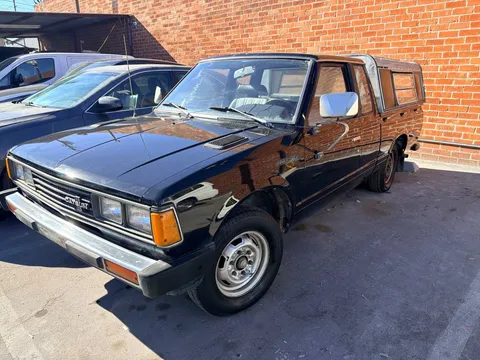 1982 Nissan 720 King Cab