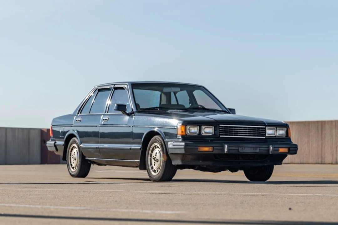 1982 Nissan Maxima 1st Gen - Image 8 of 31