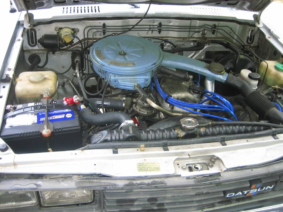 1982 Nissan - Image 2 of 6