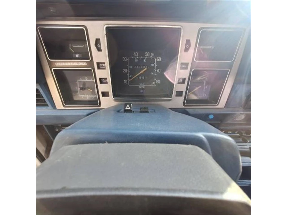 1982 Nissan Sentra - Image 7 of 14
