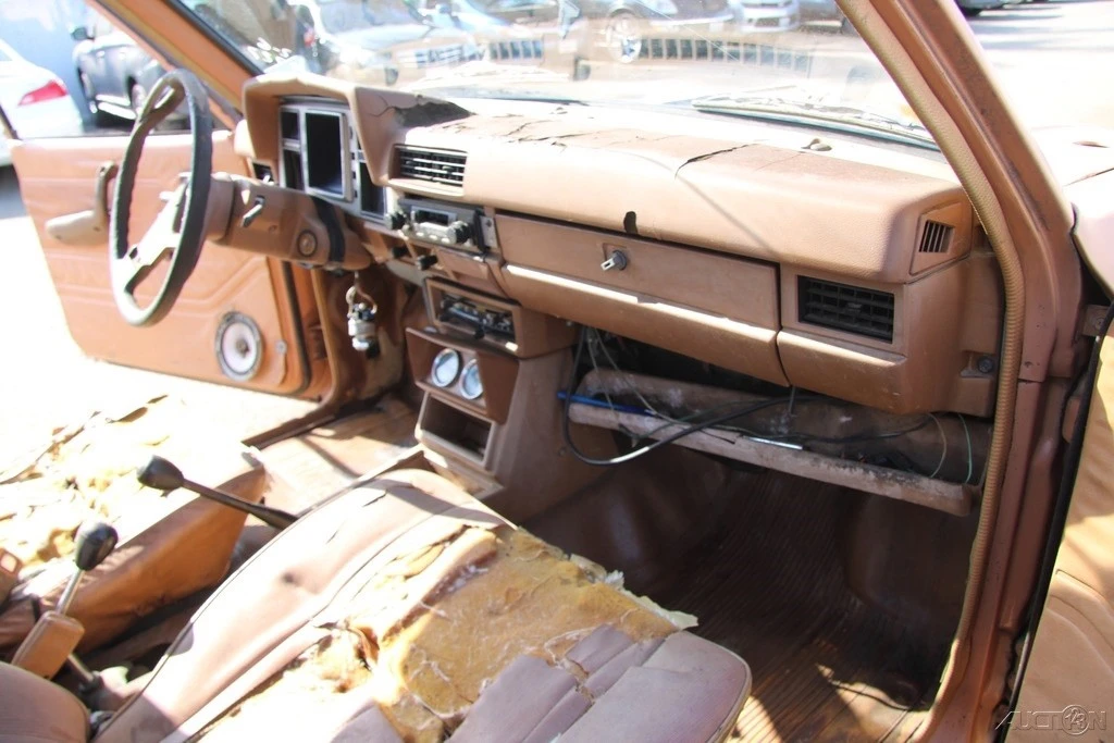 1982 Nissan - Image 21 of 21