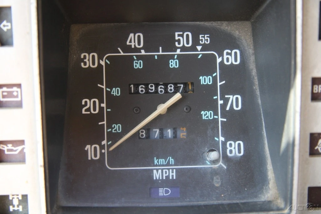 1982 Nissan - Image 15 of 21