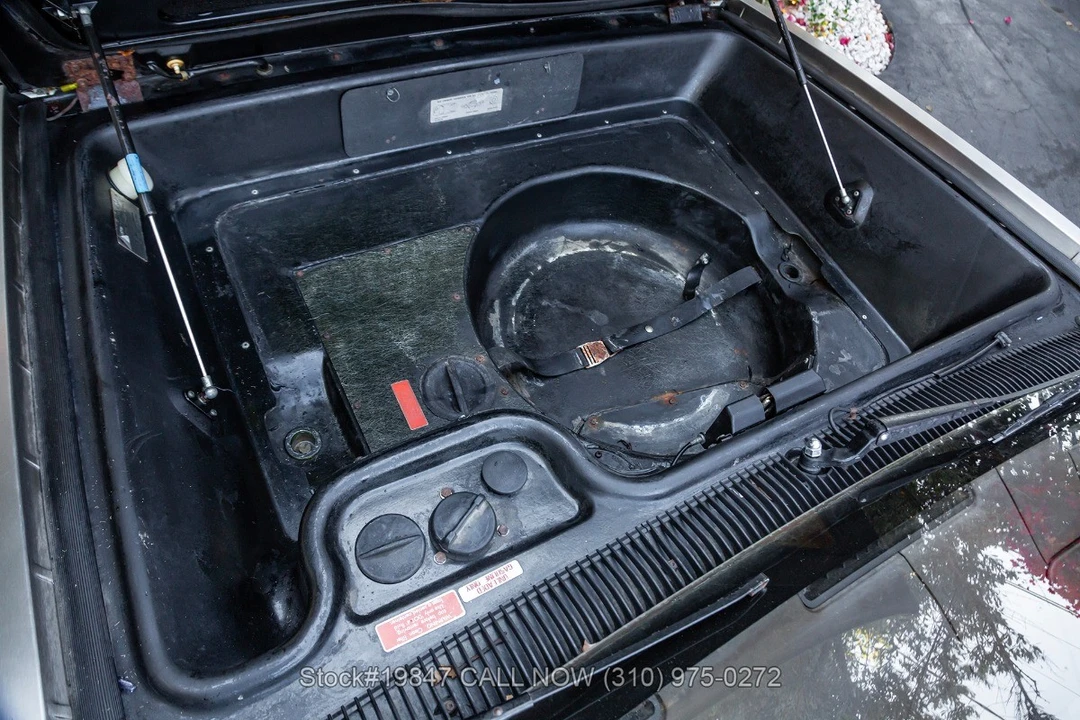 1982 DeLorean DMC-12 - Image 25 of 31