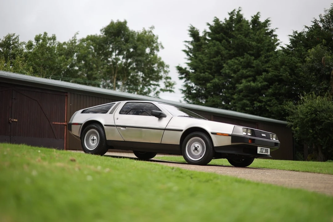 1982 DeLorean DMC-12 - Image 15 of 30
