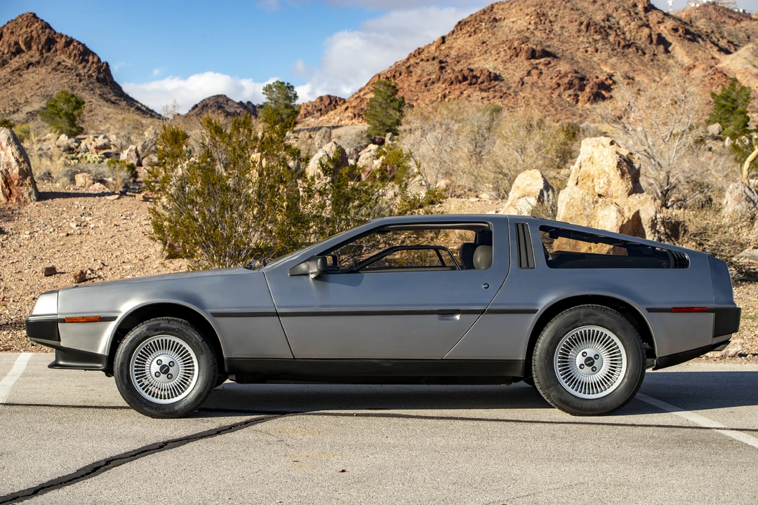 1982 DeLorean DMC-12 - Image 8 of 31