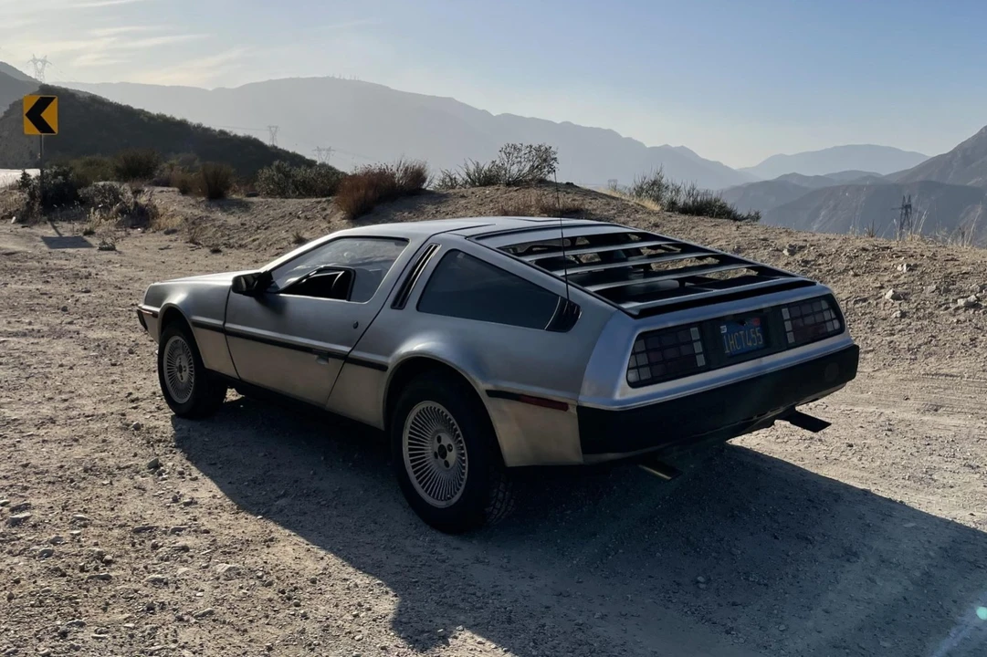 1982 DeLorean DMC-12 - Image 28 of 31