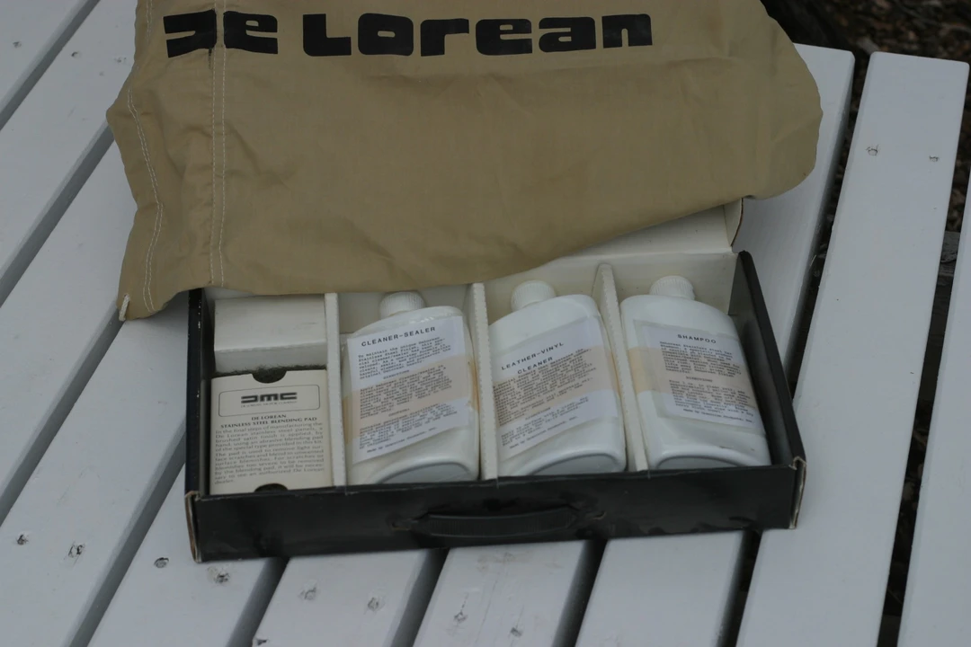 1982 DeLorean DMC-12 - Image 29 of 31