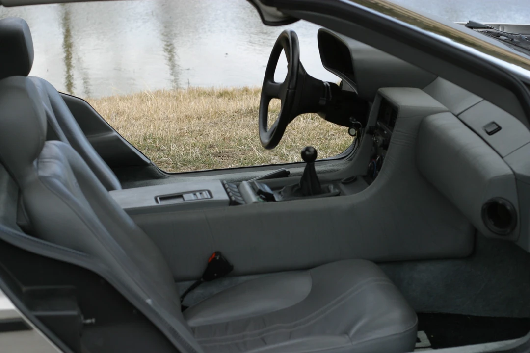1982 DeLorean DMC-12 - Image 22 of 31