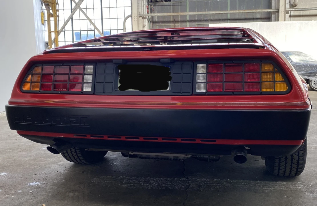 1982 DeLorean DMC-12 - Image 15 of 31