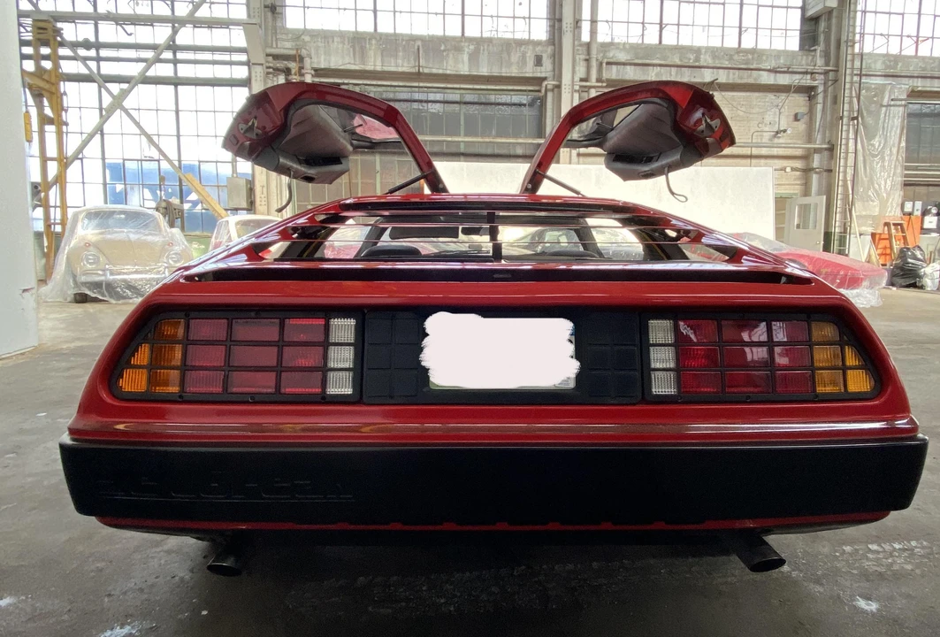 1982 DeLorean DMC-12 - Image 21 of 31