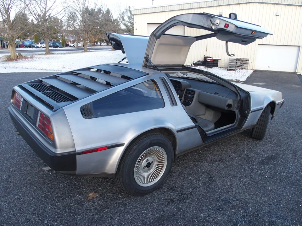 1982 DeLorean DMC-12 - Image 11 of 31