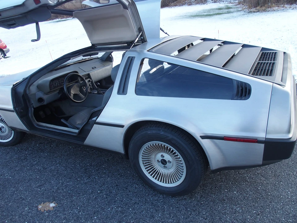 1982 DeLorean DMC-12 - Image 24 of 31