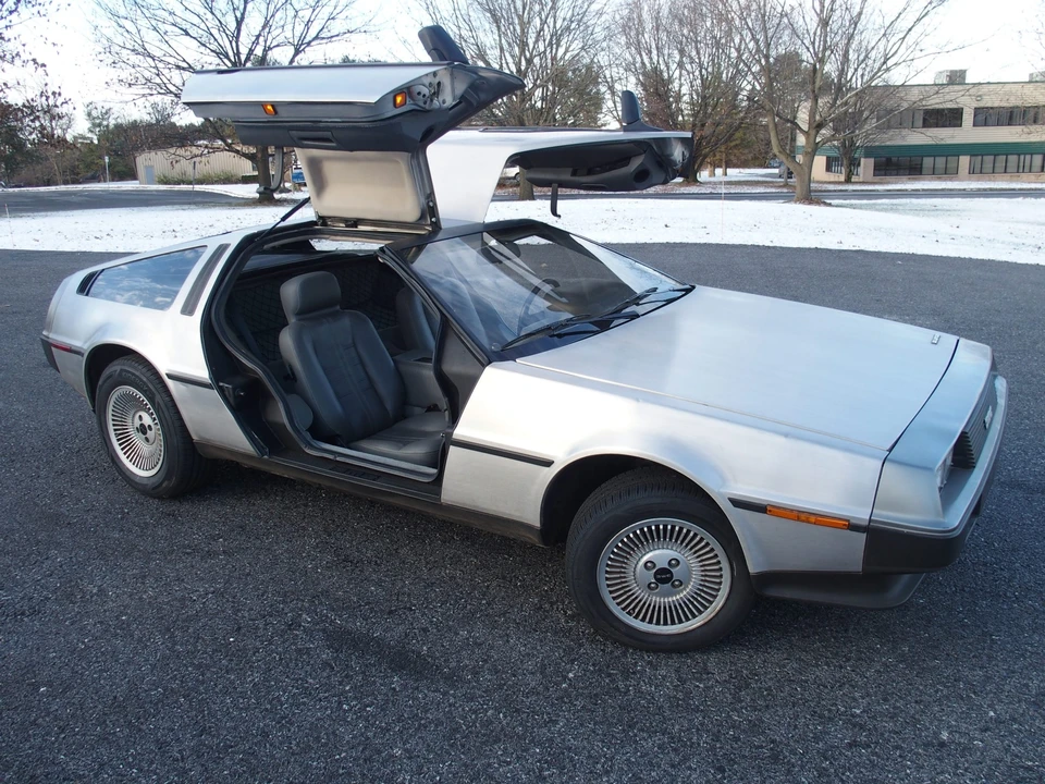 1982 DeLorean DMC-12 - Image 13 of 31