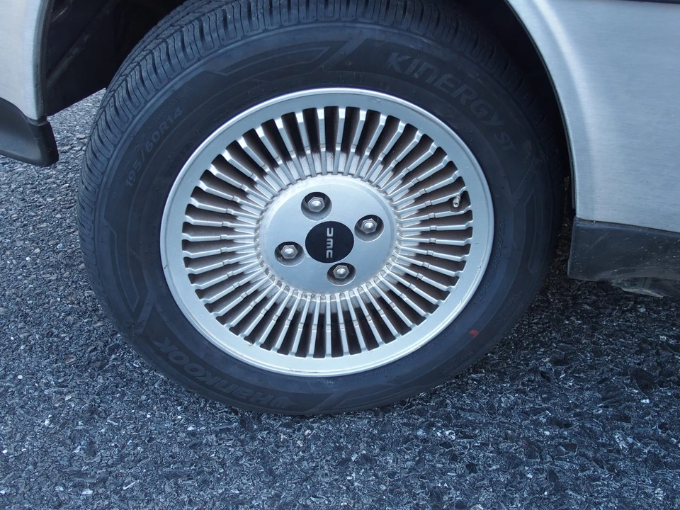 1982 DeLorean DMC-12 - Image 20 of 31