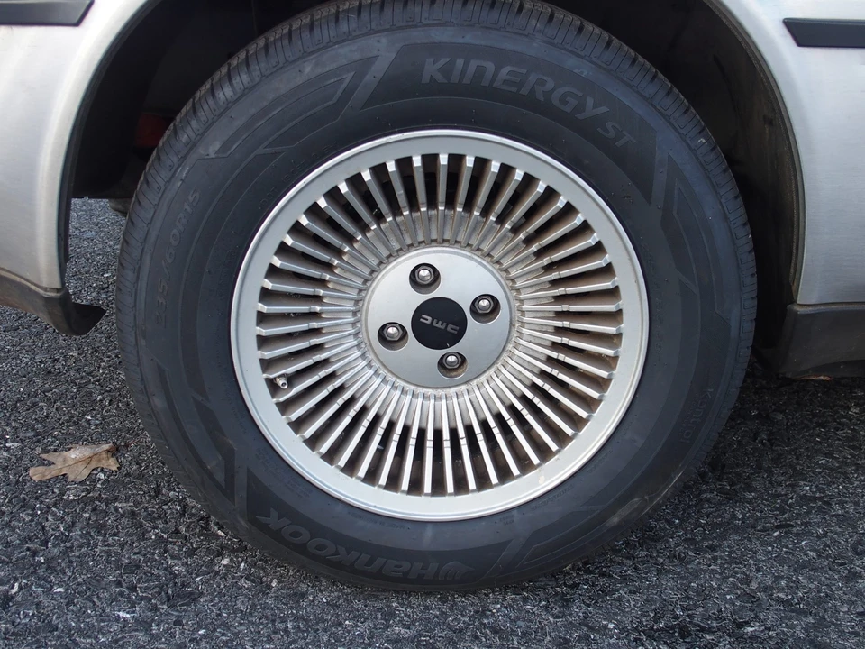 1982 DeLorean DMC-12 - Image 21 of 31