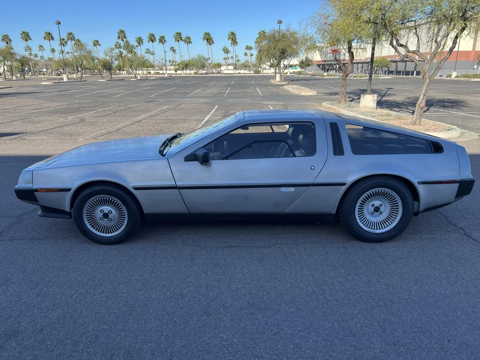 1982 DeLorean DMC-12 - Image 10 of 31