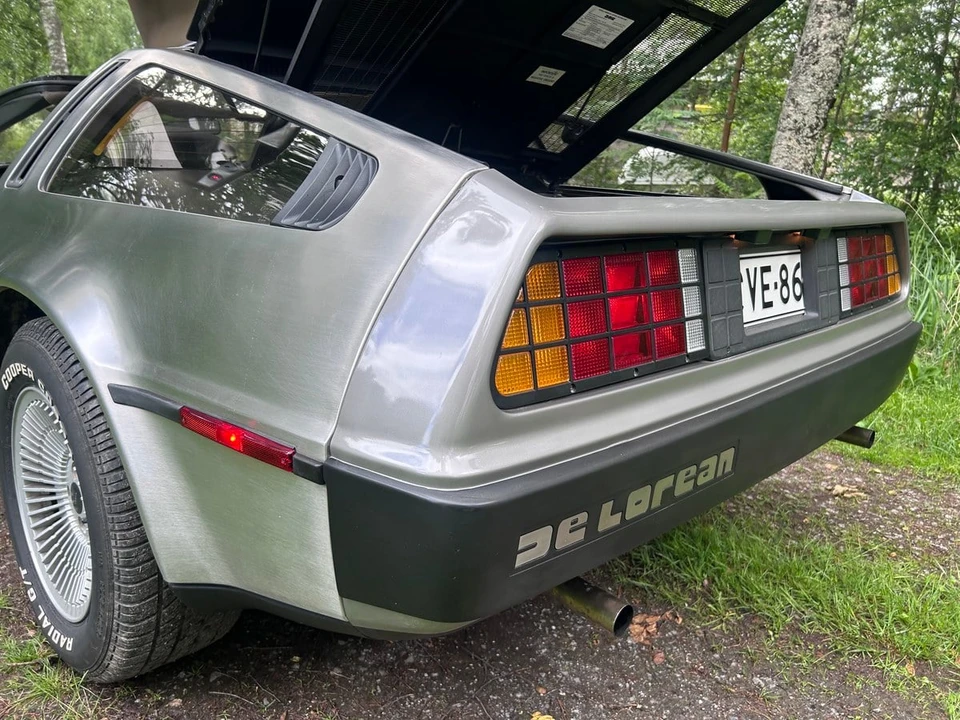 1982 DeLorean DMC-12 - Image 18 of 31