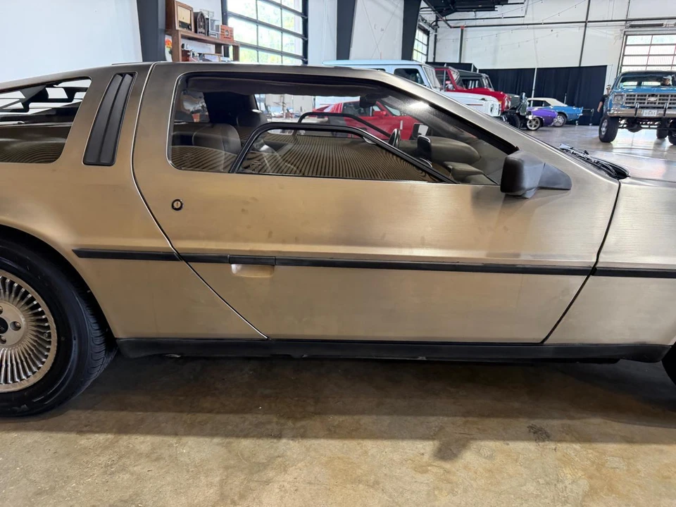1982 DeLorean DMC-12 - Image 11 of 31