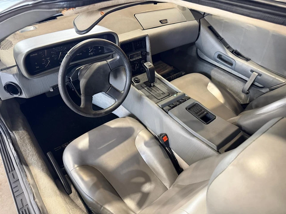 1982 DeLorean DMC-12 - Image 26 of 31