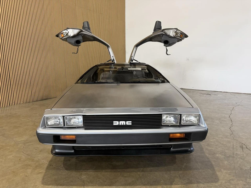 1982 DeLorean DMC-12 - Image 18 of 31