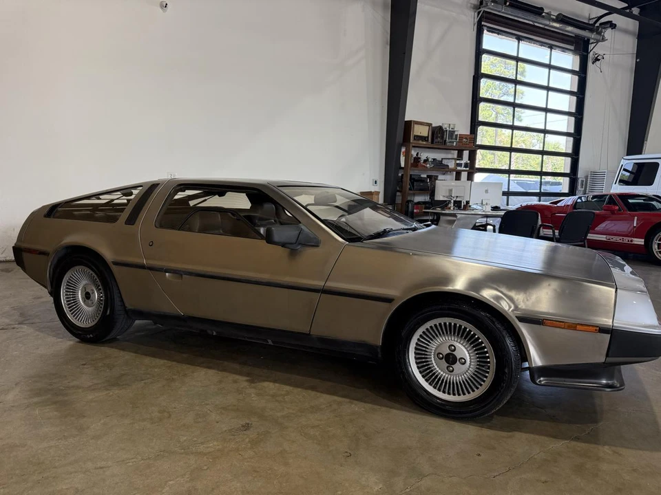 1982 DeLorean DMC-12 - Image 9 of 31