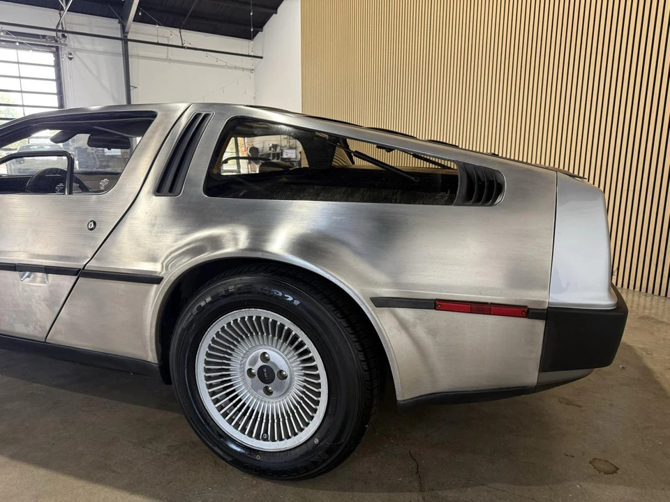 1982 DeLorean DMC-12 - Image 12 of 31
