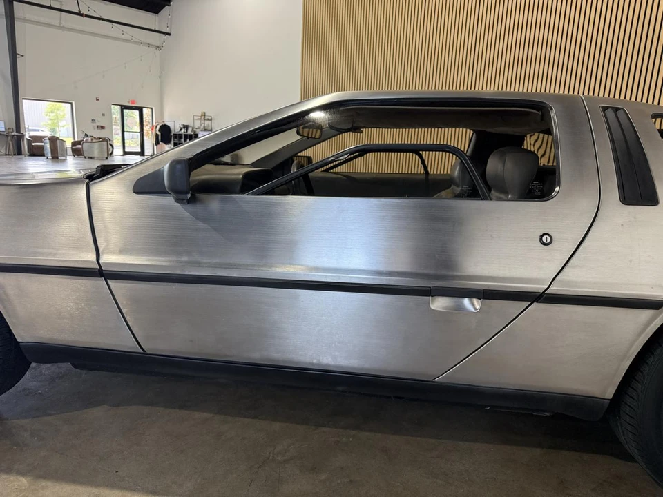 1982 DeLorean DMC-12 - Image 13 of 31
