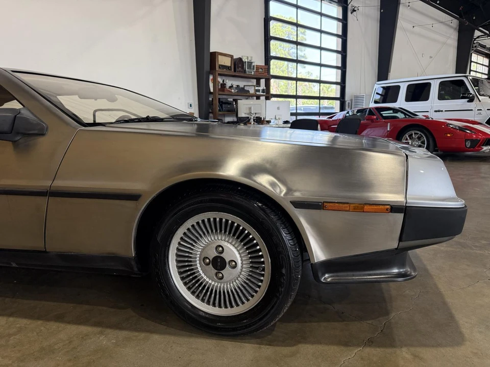 1982 DeLorean DMC-12 - Image 8 of 31