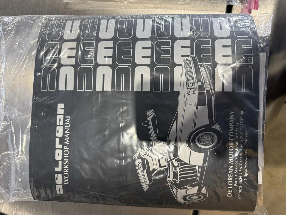 1982 DeLorean DMC-12 - Image 23 of 31