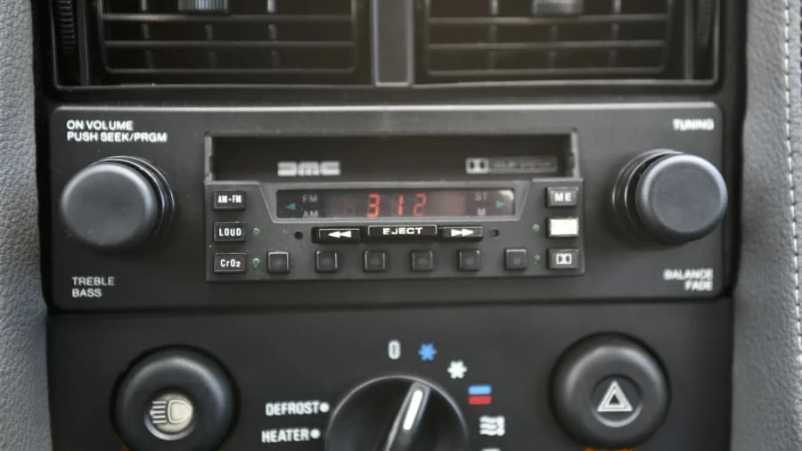 1982 DeLorean DMC-12 - Image 9 of 31