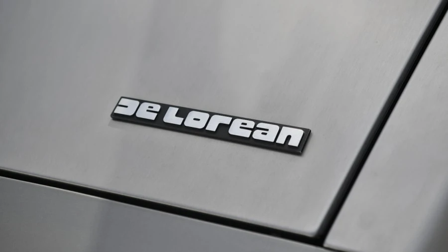 1982 DeLorean DMC-12 - Image 23 of 31