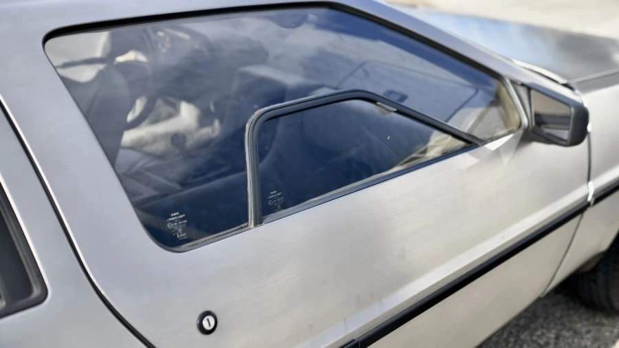 1982 DeLorean DMC-12 - Image 27 of 31