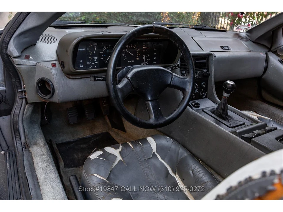 1982 DeLorean DMC-12 - Image 15 of 31