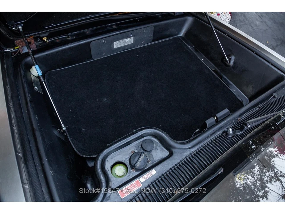 1982 DeLorean DMC-12 - Image 20 of 31