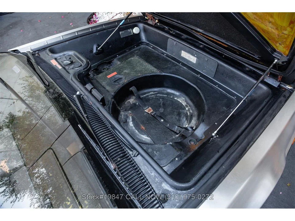 1982 DeLorean DMC-12 - Image 26 of 31