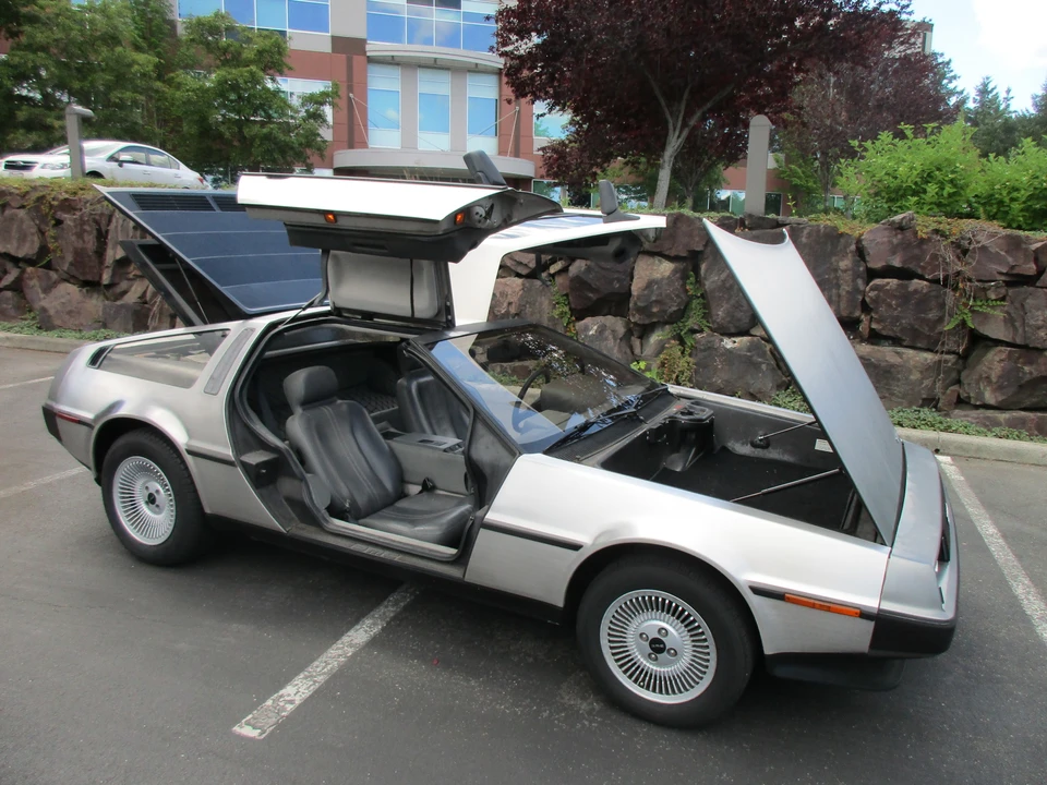 1982 DeLorean DMC-12 - Image 11 of 31