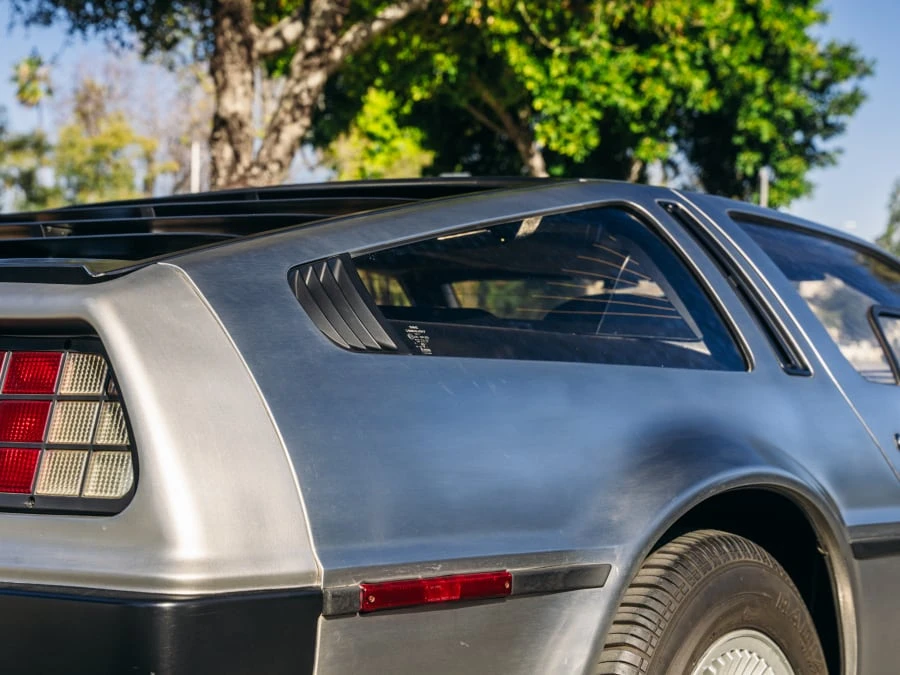 1982 DeLorean DMC-12 - Image 18 of 31